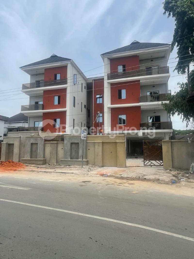 4 bedroom Flat / Apartment for sale Ikeja GRA Ikeja Lagos