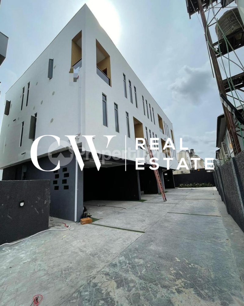 4 bedroom House for sale Osapa london Lekki Lagos