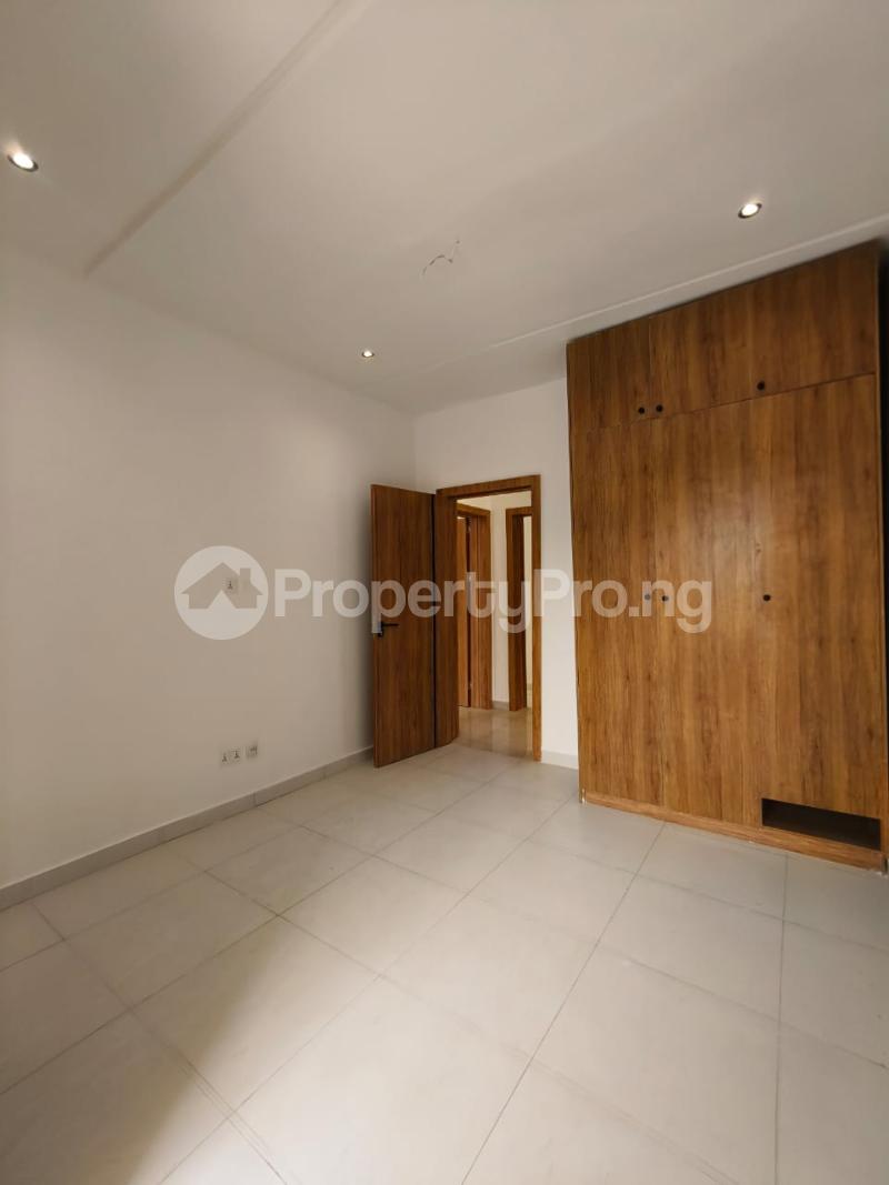 3 bedroom Flat / Apartment for rent Osapa london Lekki Lagos