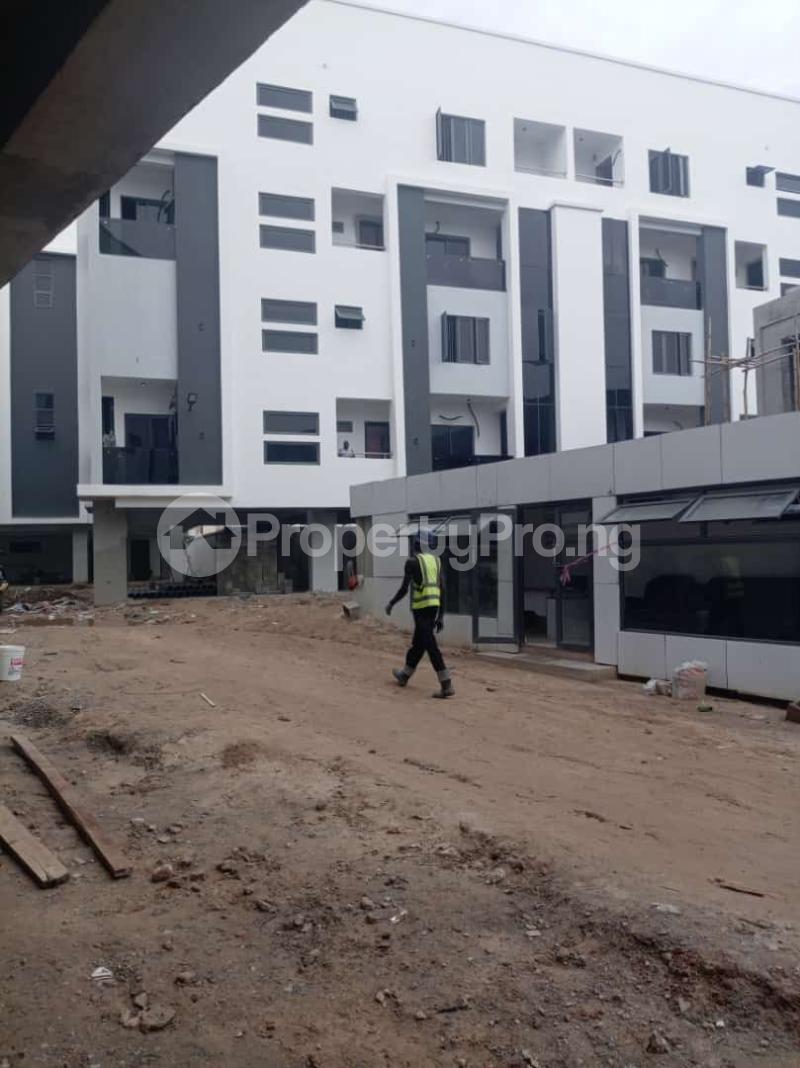 4 bedroom Flat / Apartment for sale Olaleye New Town Estate Iponri Surulere Lagos
