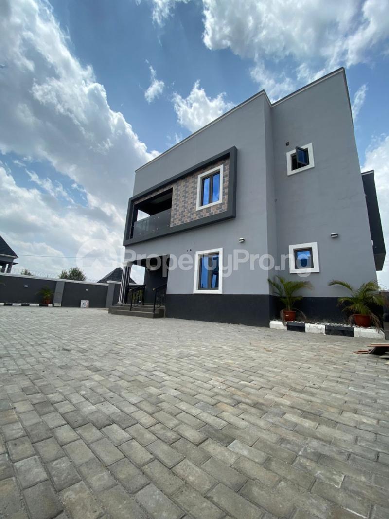 5 bedroom House for sale Lugbe Abuja - 0
