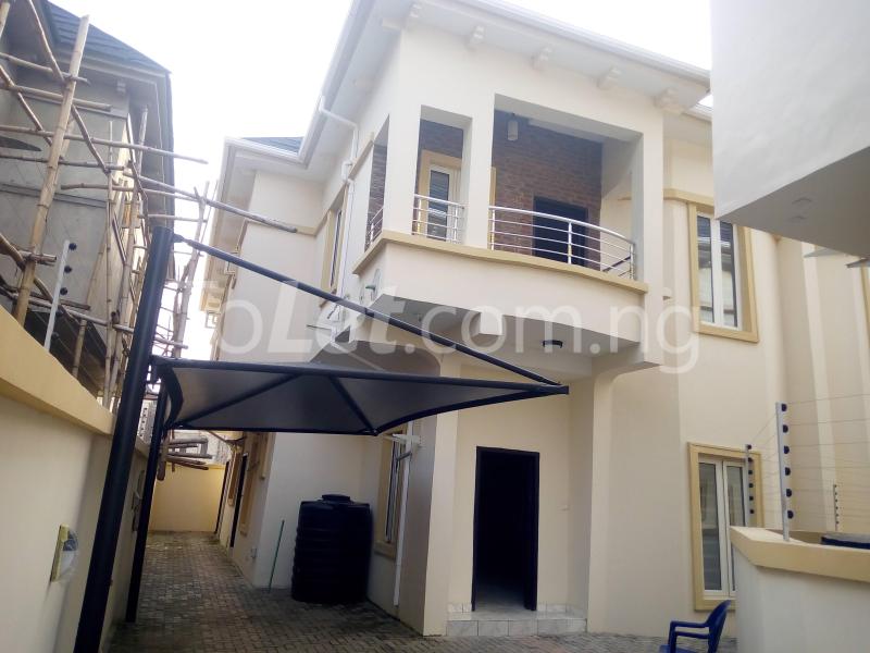 House for sale By Chevron Alternative Route Lagos