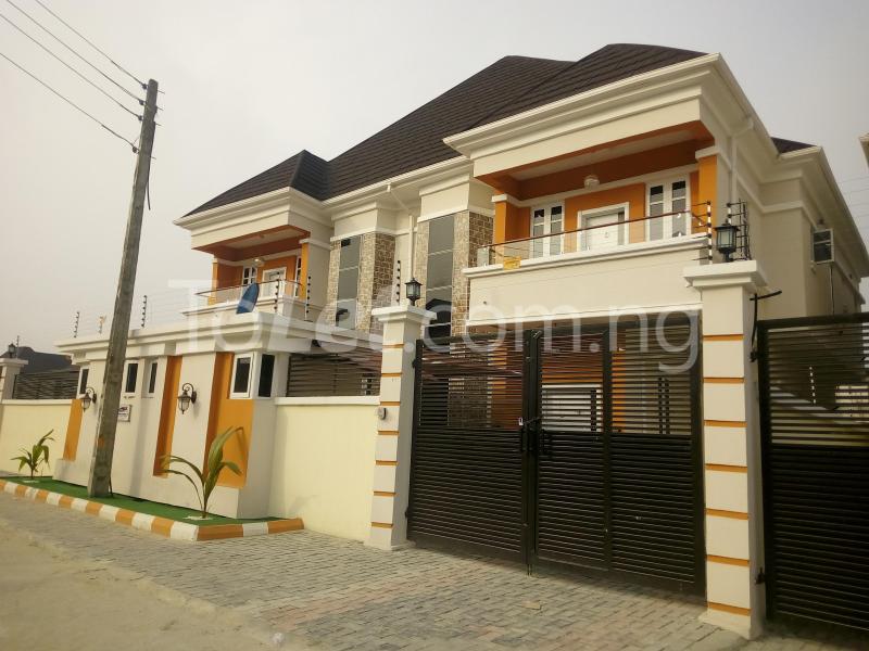 House for sale By Chevron Alternative Route Lagos