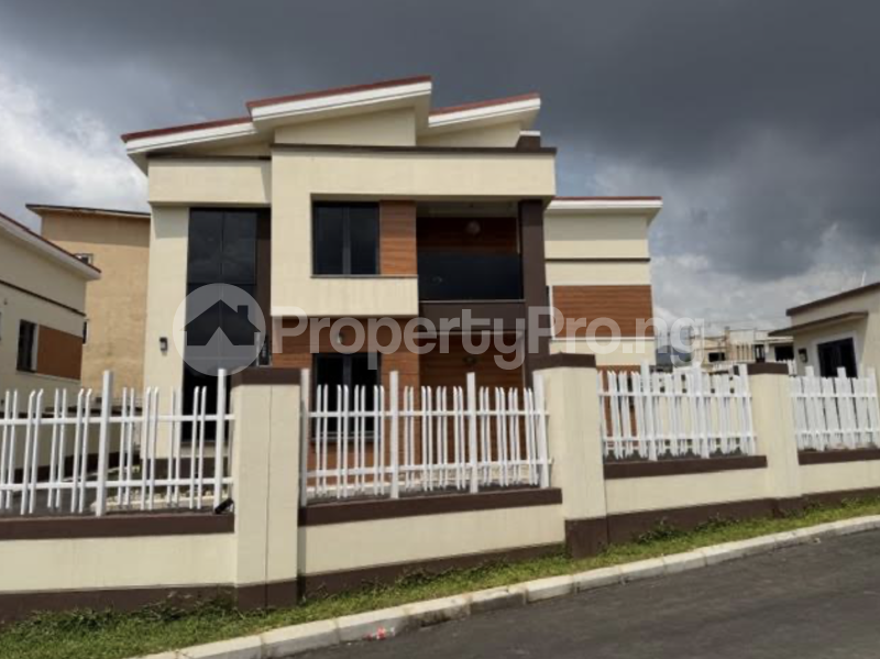 4 bedroom House for sale Life Camp Abuja