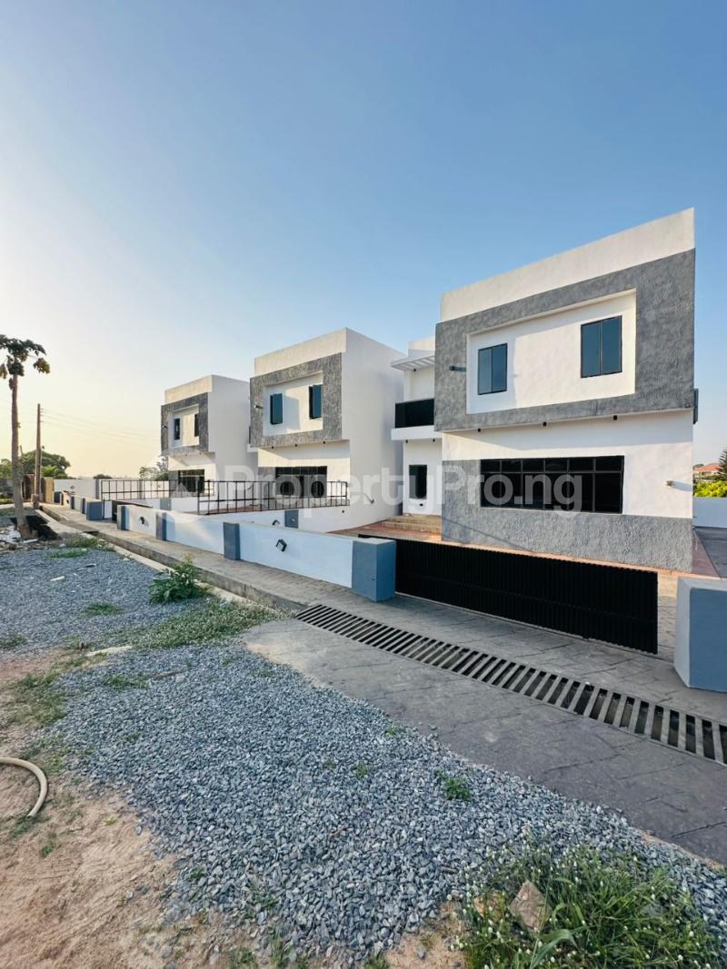 4 bedroom House for sale Bashorun Housing Estate Ibadan Oyo