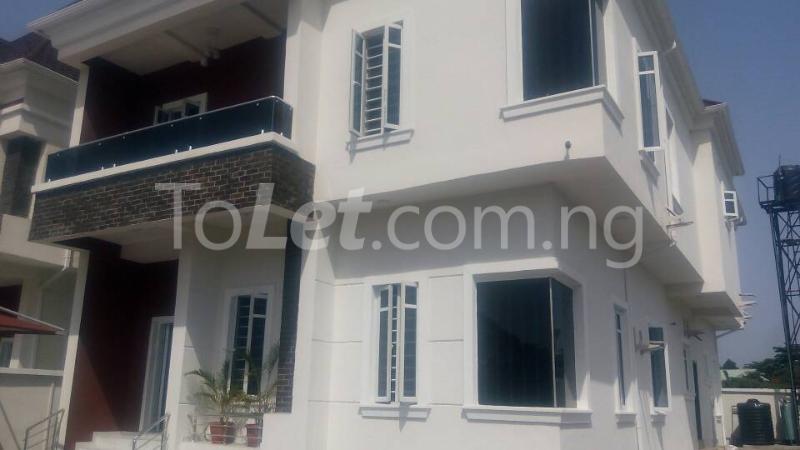 4 bedroom House for sale Scintilla Close chevron Lekki Lagos