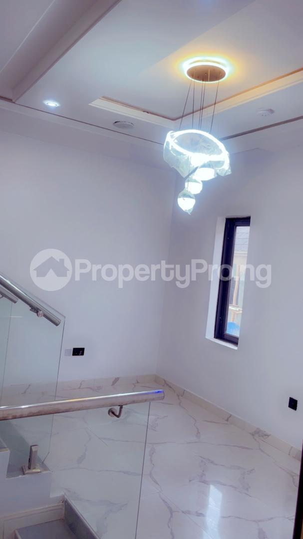 4 bedroom House for sale Close To Ogudu Lagos