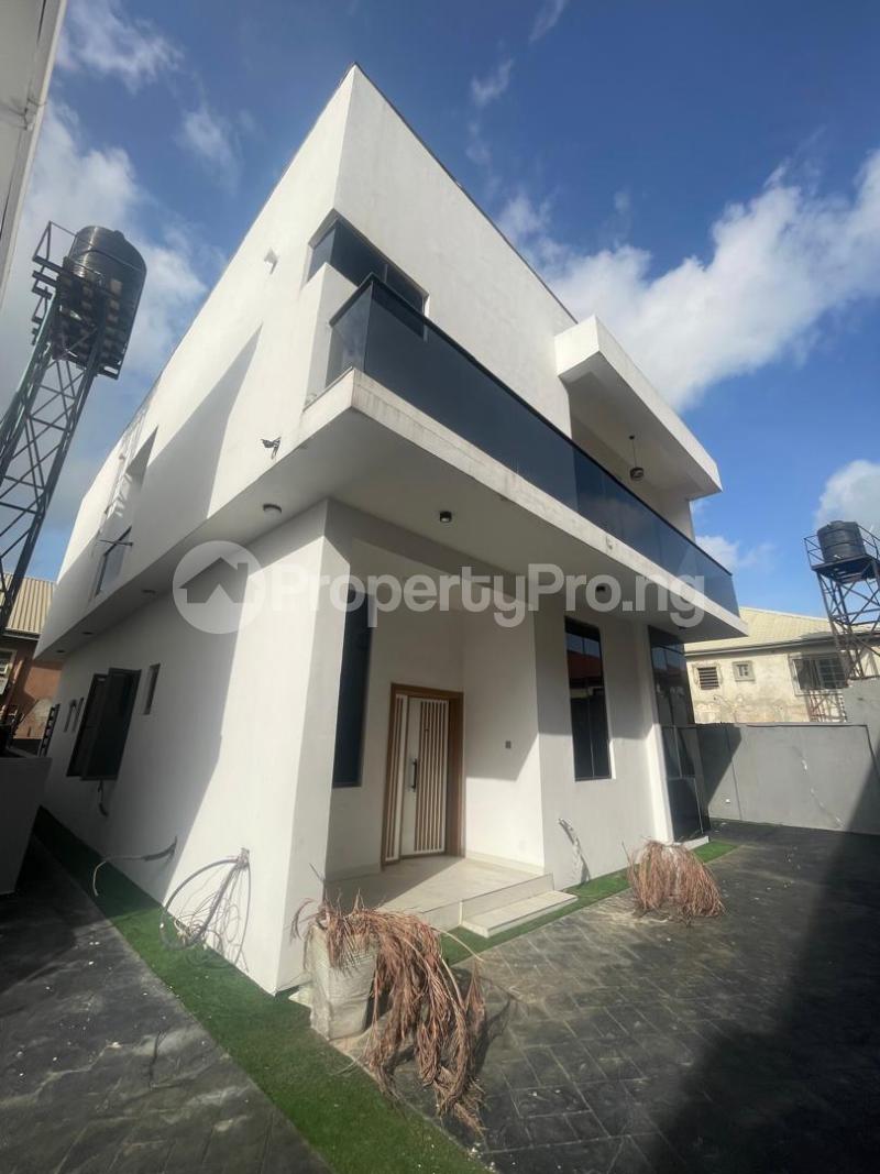 4 bedroom House for rent Thomas estate Ajah Lagos