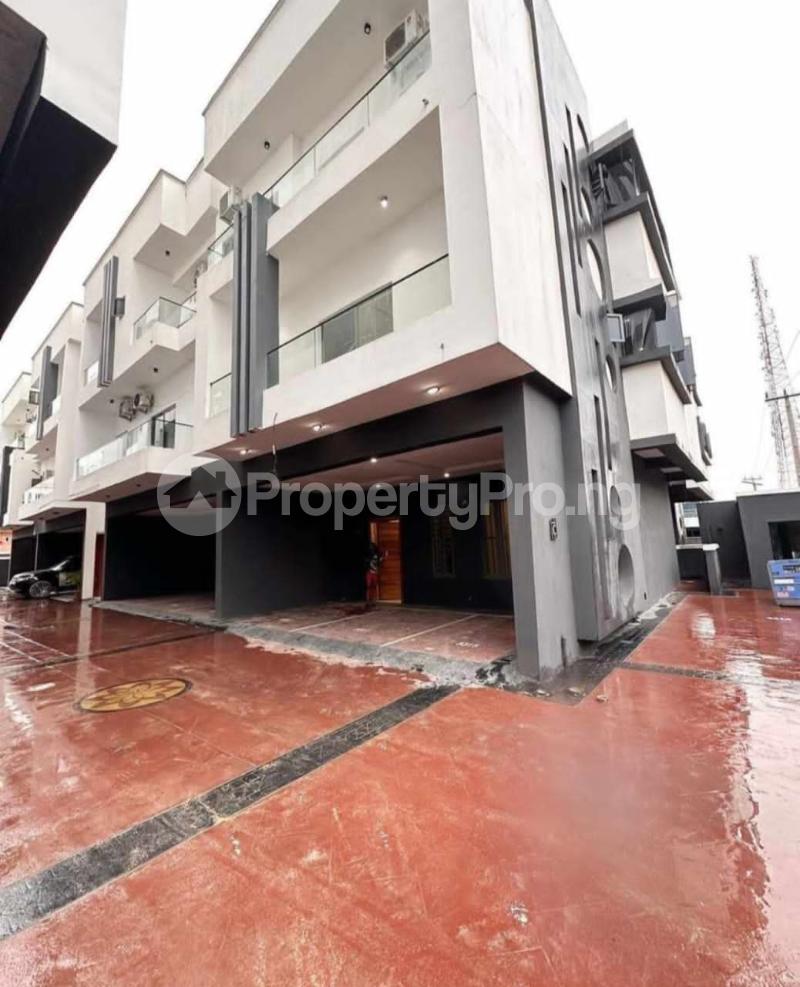 4 bedroom House for sale Eleguishi Ikate Lekki Lagos