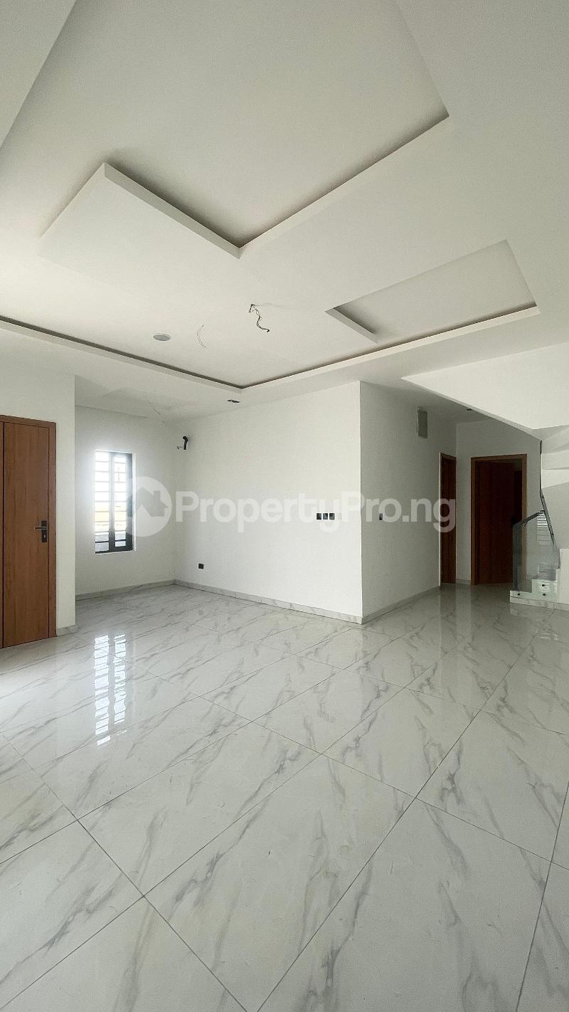 4 bedroom House for sale orchid Lekki Lagos