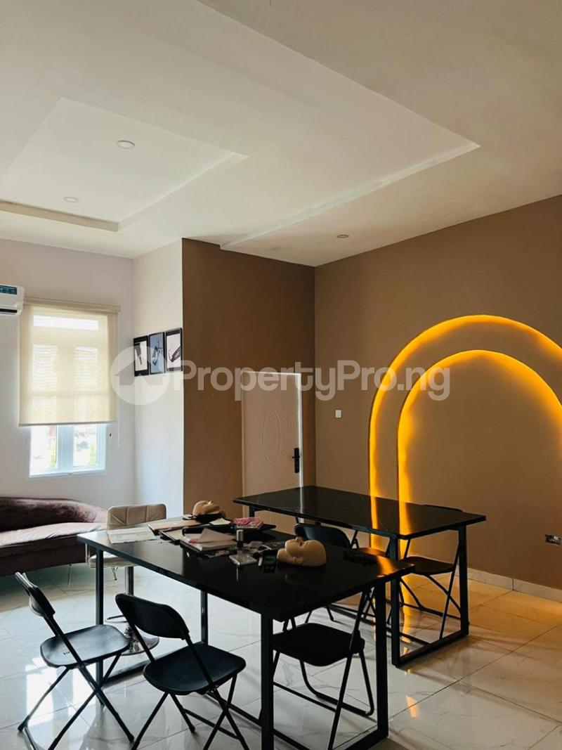 4 bedroom Flat / Apartment for sale Wuye Abuja