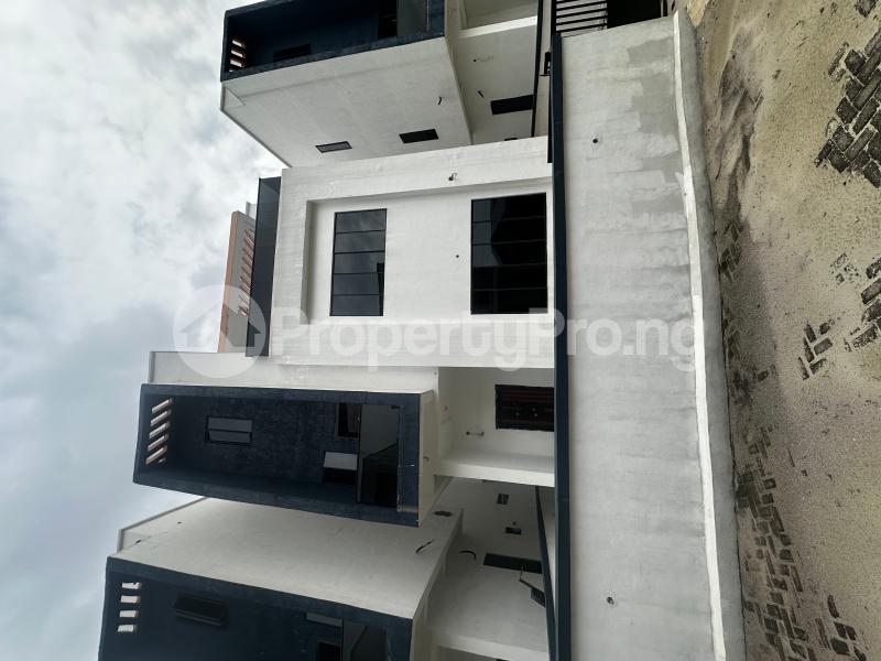4 bedroom House for sale Amuwo Odofin Amuwo Odofin Amuwo Odofin Lagos