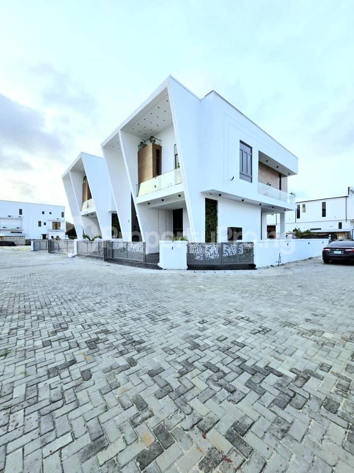 4 bedroom House for sale chevron Lekki Lagos
