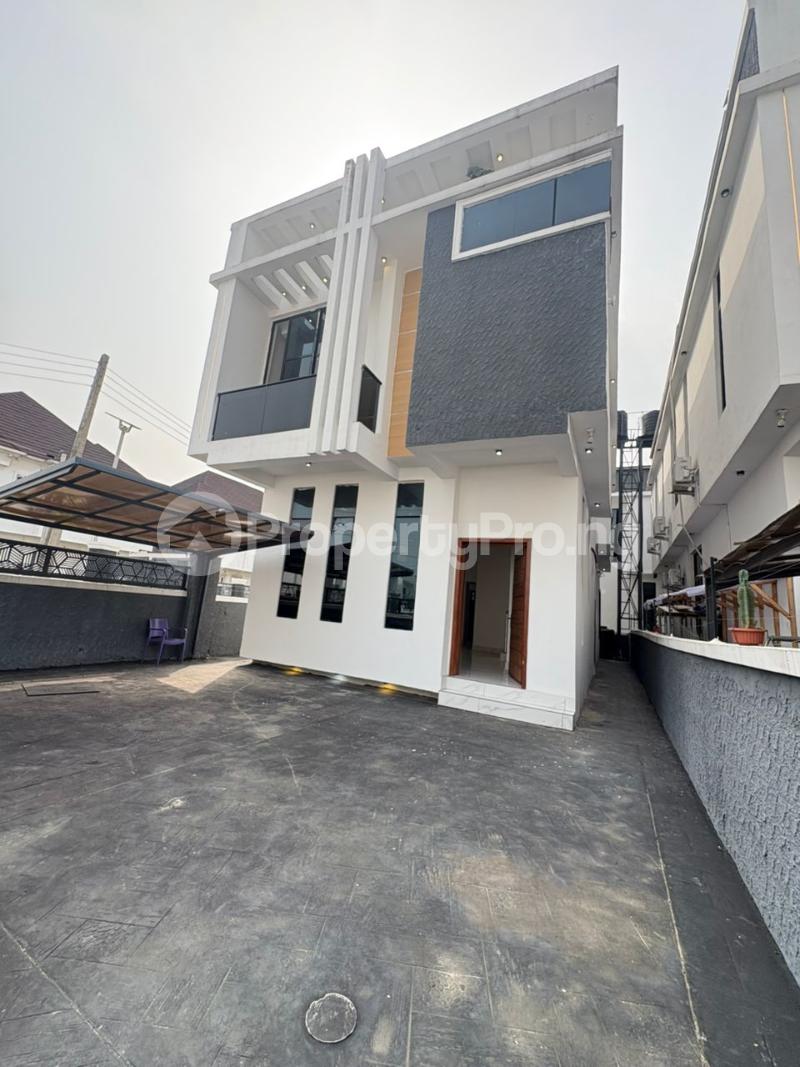 4 bedroom House for sale Ikota Lekki Lagos