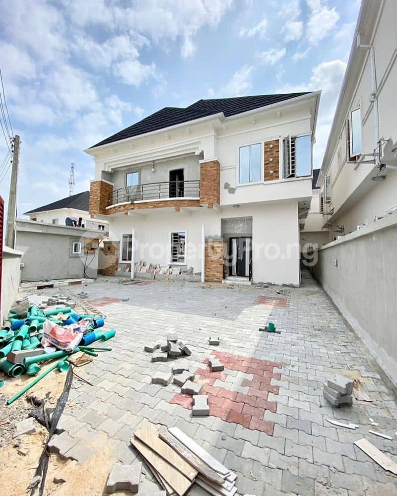 4 bedroom House for sale 2nd Toll Gate Axis Lekki Lagos