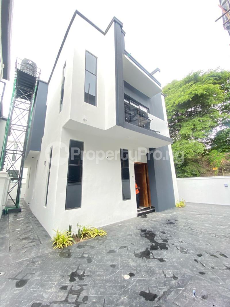 4 bedroom House for sale chevron Lekki Lagos