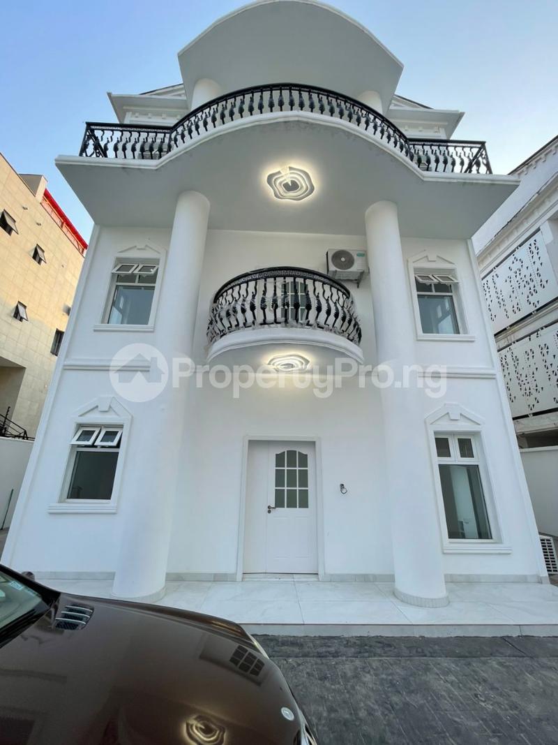4 bedroom House for sale Banana Island Ikoyi Lagos