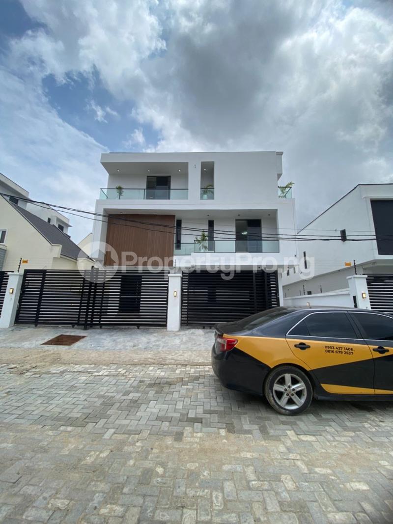 4 bedroom House for sale Ikate Lekki Lagos