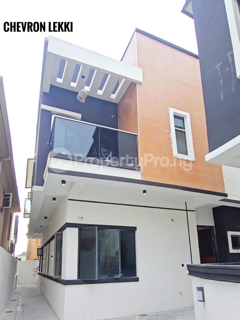 4 bedroom House for sale chevron Lekki Lagos