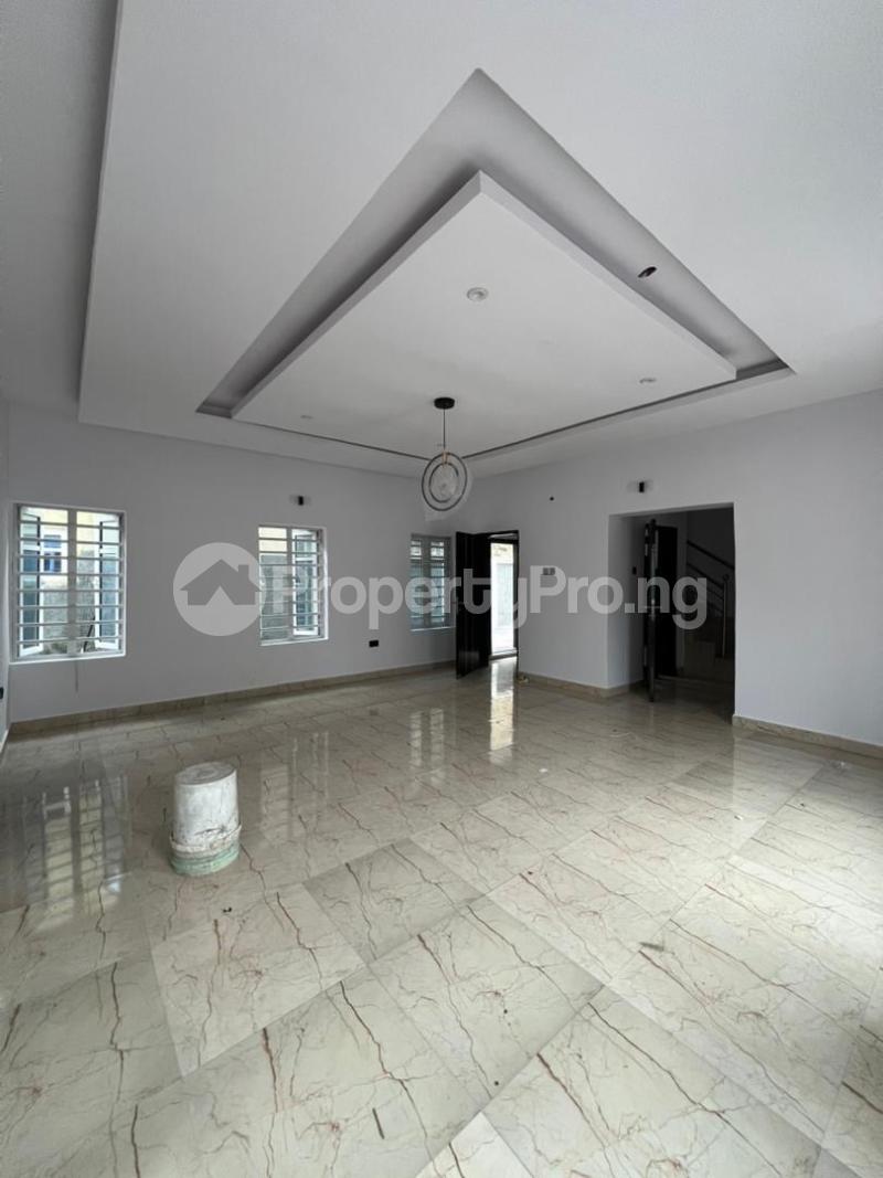 4 bedroom House for rent Abraham adesanya estate Ajah Lagos