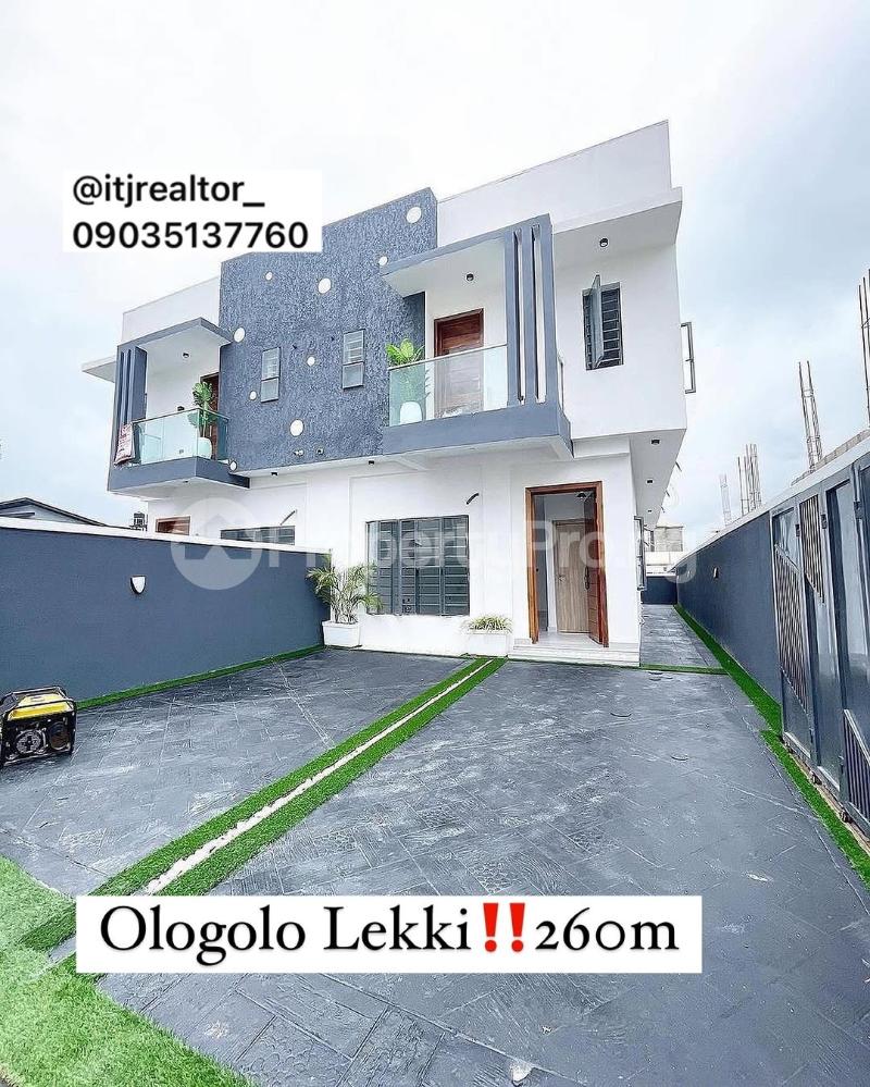4 bedroom House for sale Ologolo Lekki Lagos