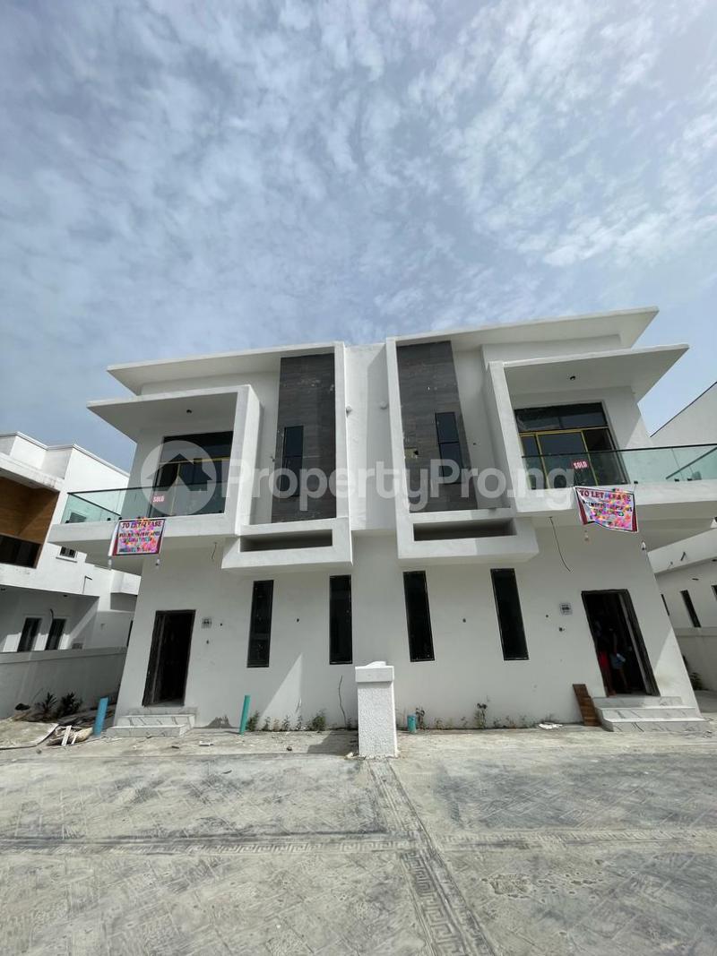 4 bedroom House for rent Orchid Hotel Road Lekki Lagos