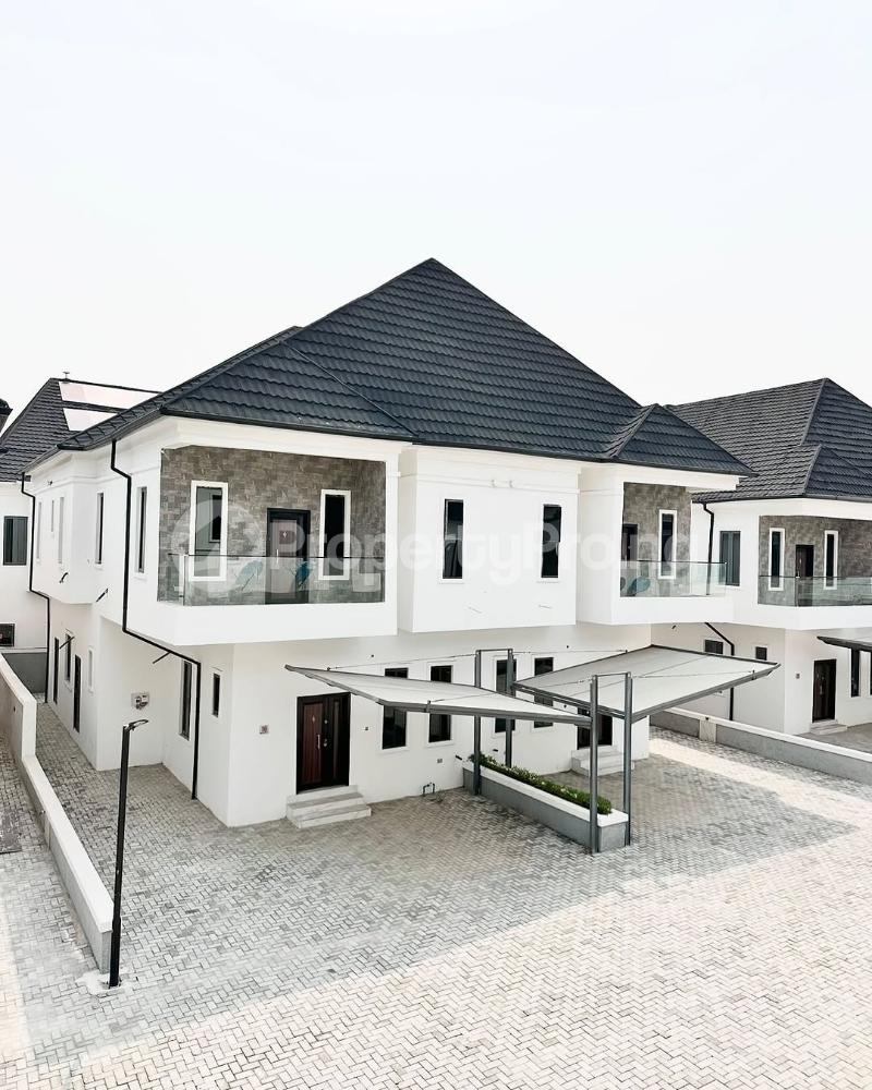 4 bedroom House for sale orchid Lekki Lagos