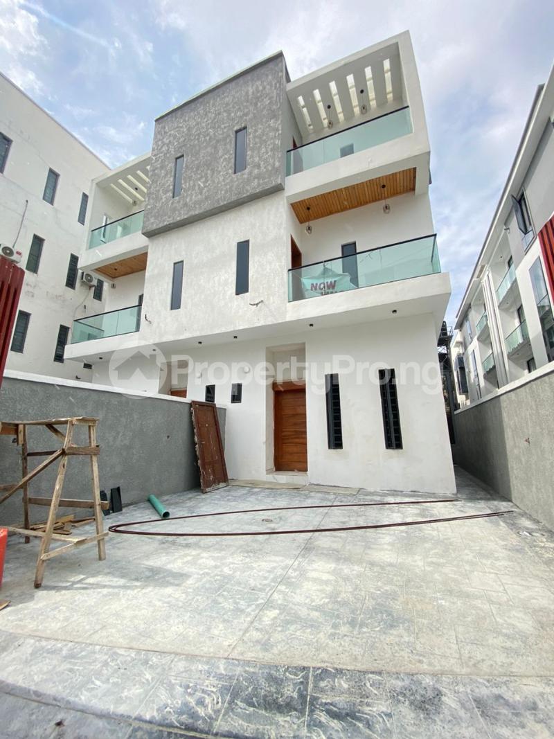 4 bedroom House for sale Ologolo Lekki Lagos