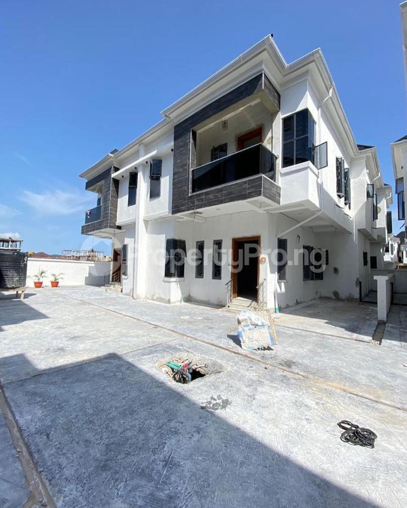4 bedroom House for sale 2nd Tollgate Lekki Lagos