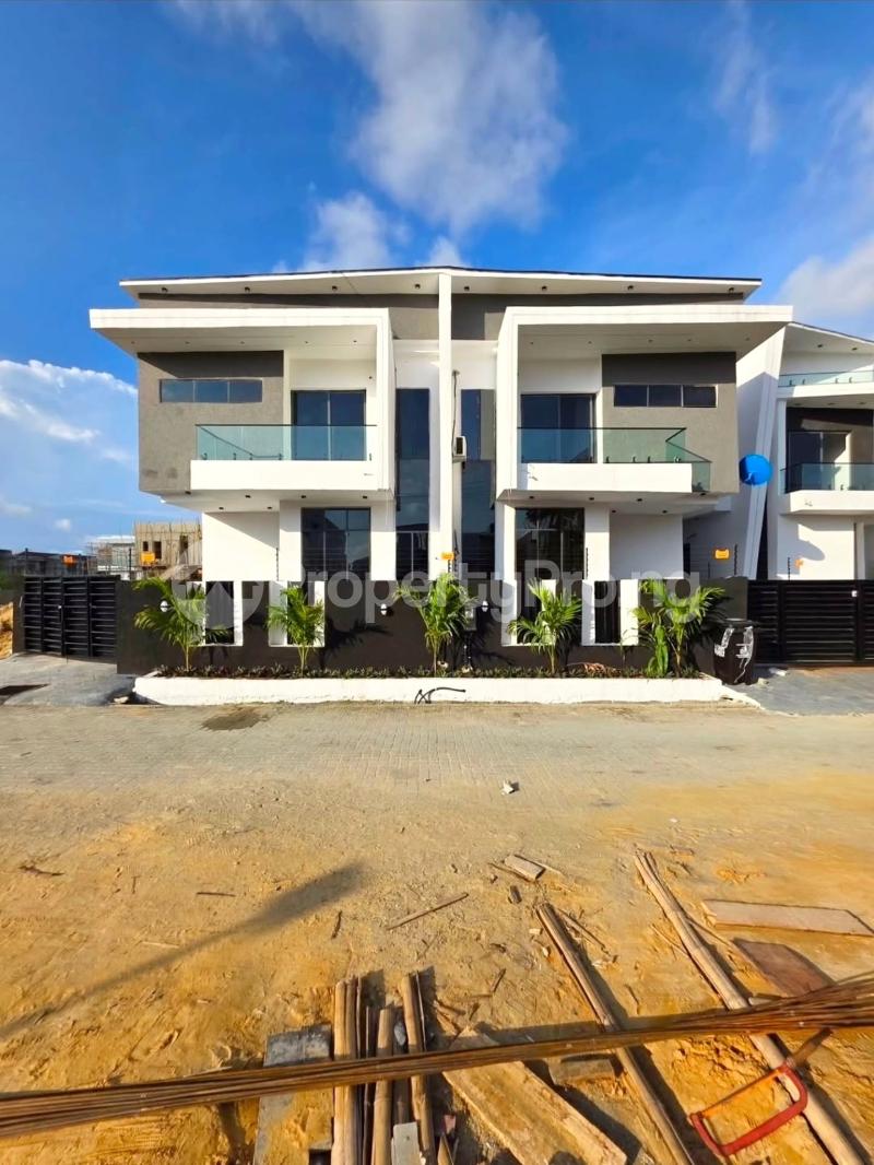 4 bedroom House for sale Ajah Lagos