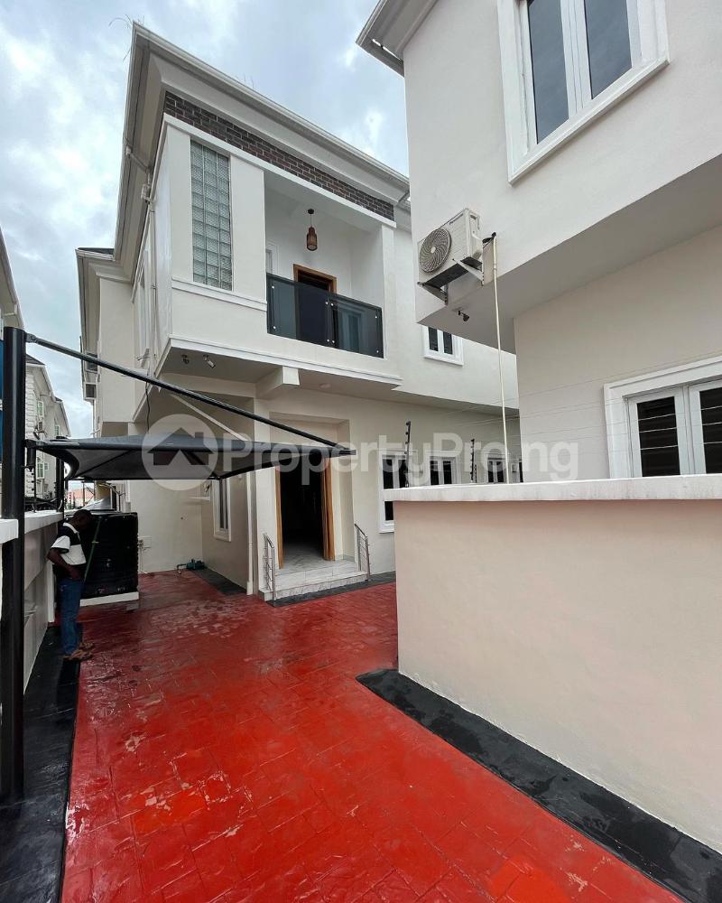 4 bedroom House for sale chevron Lekki Lagos