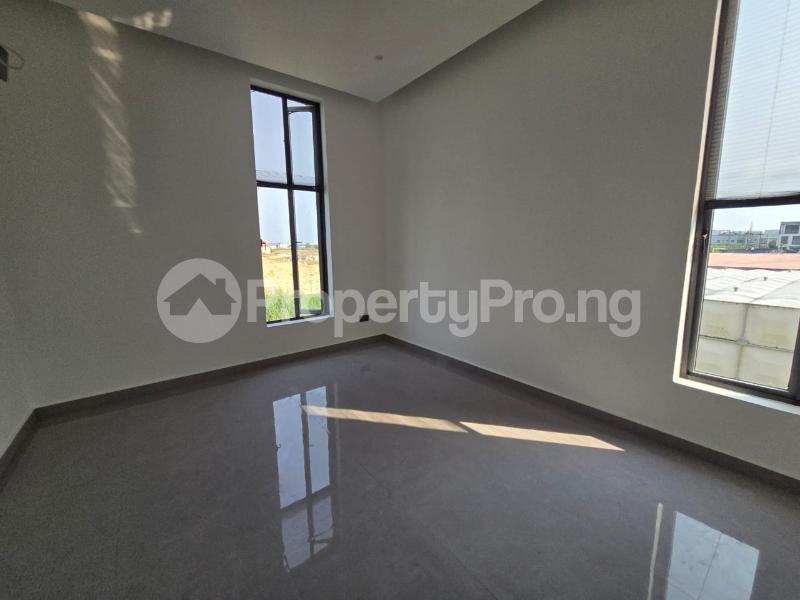 5 bedroom House for sale Cowrie Creek Estate Ikate Lekki Lagos