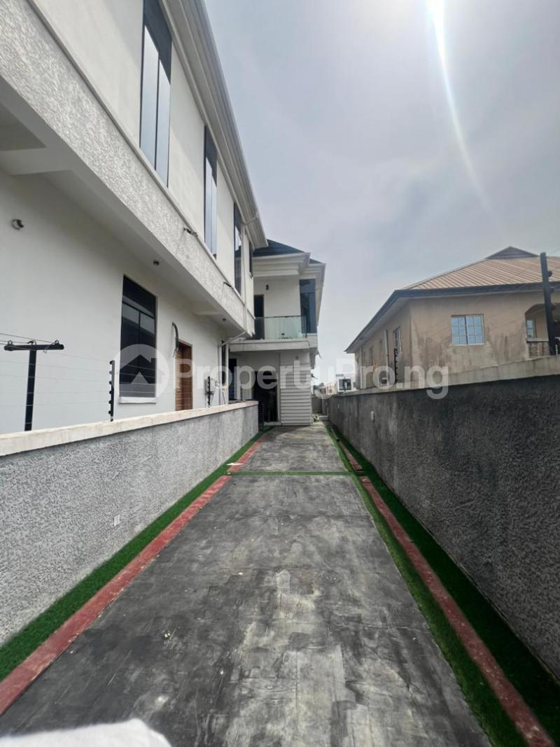 4 bedroom House for sale Ikota Lekki Lagos
