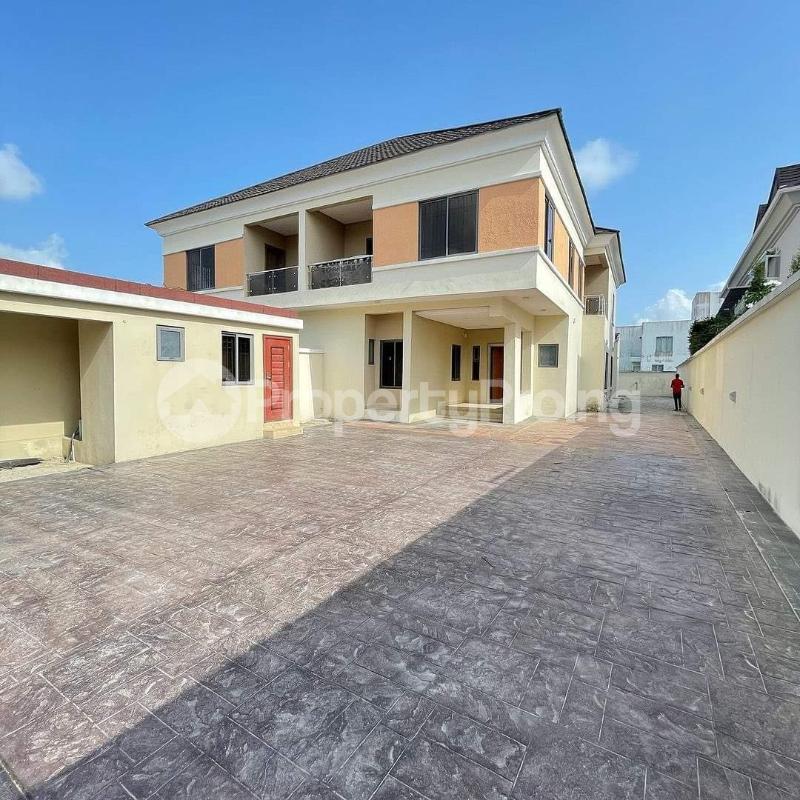 4 bedroom House for sale Pinnock Estate Osapa london Lekki Lagos