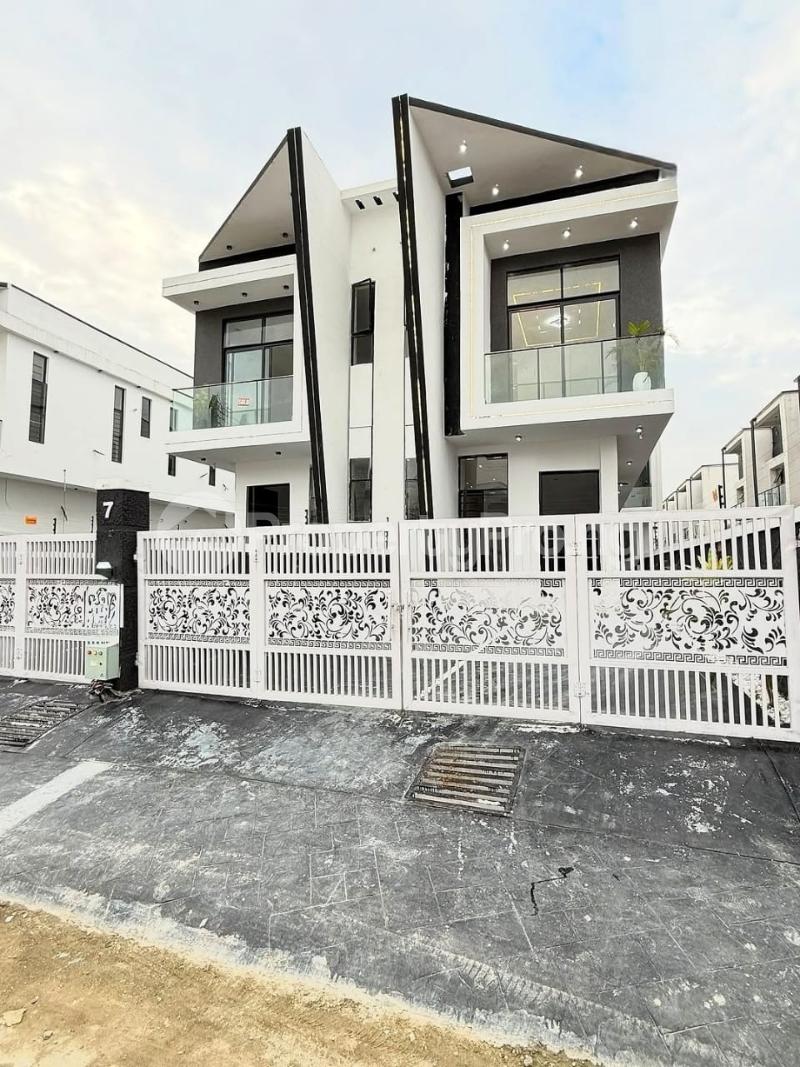 4 bedroom House for sale Ikota Lekki Lagos