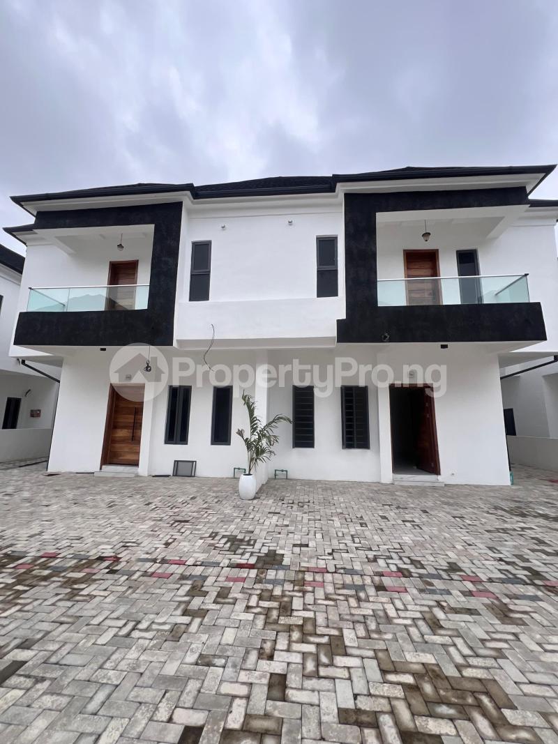 4 bedroom House for sale Harris Drive Lekki Lagos