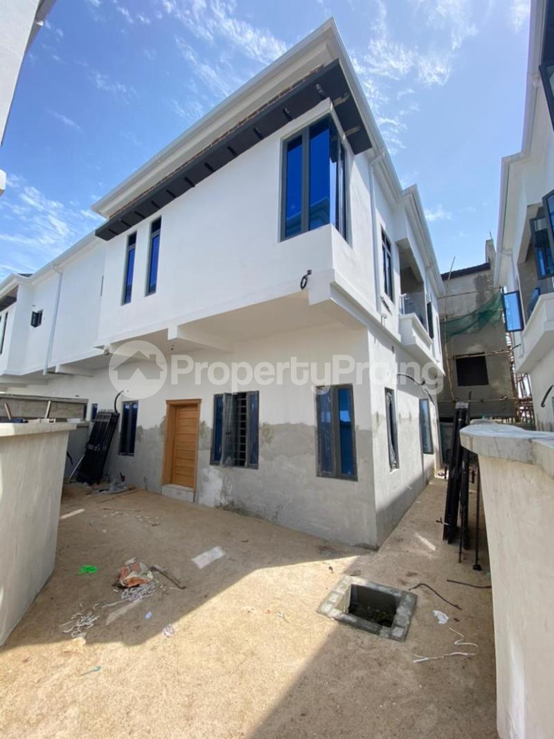 4 bedroom House for sale Ologolo Lekki Lagos