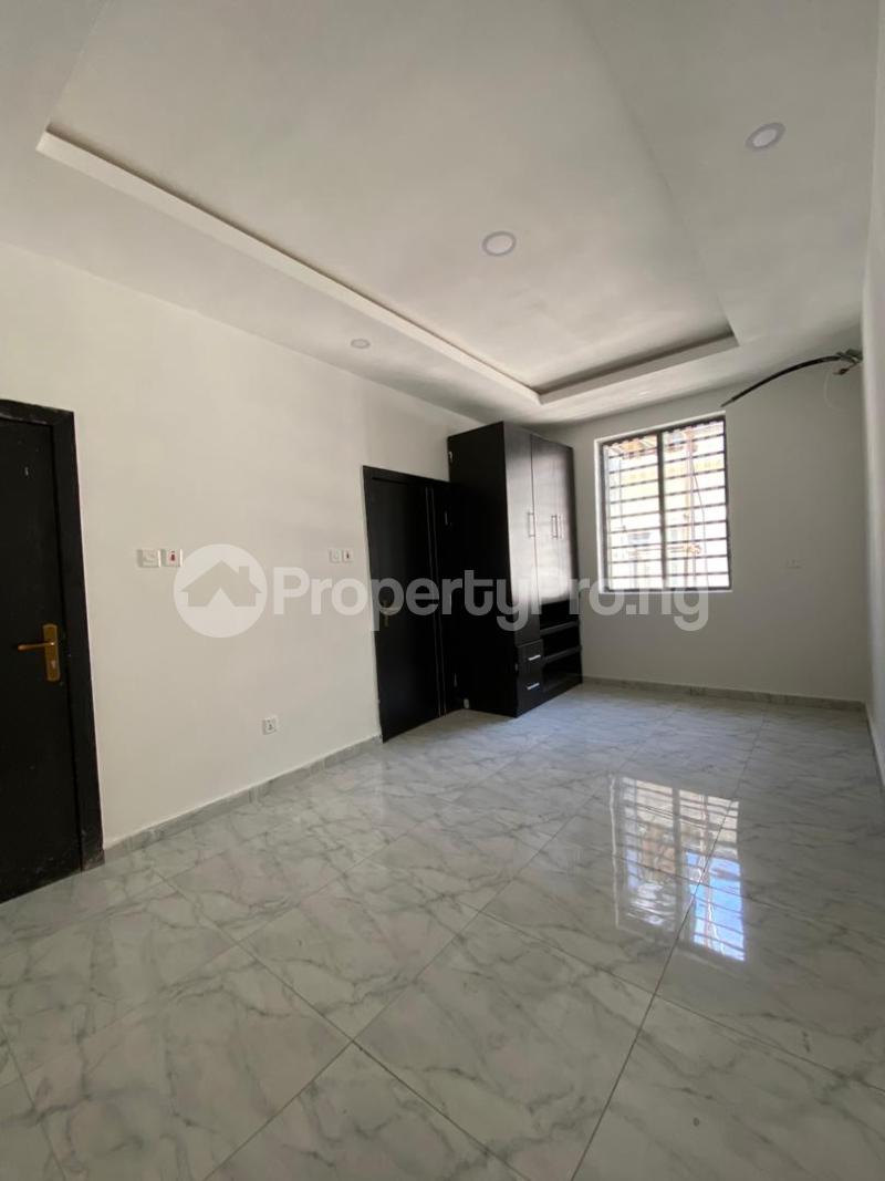 4 bedroom Flat / Apartment for sale Jakande Lekki Lagos