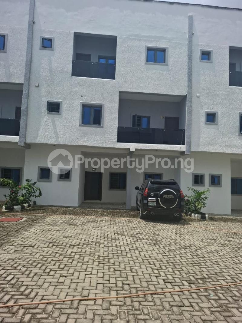 4 bedroom House for rent Zularich Estate Sangotedo Ajah Lagos