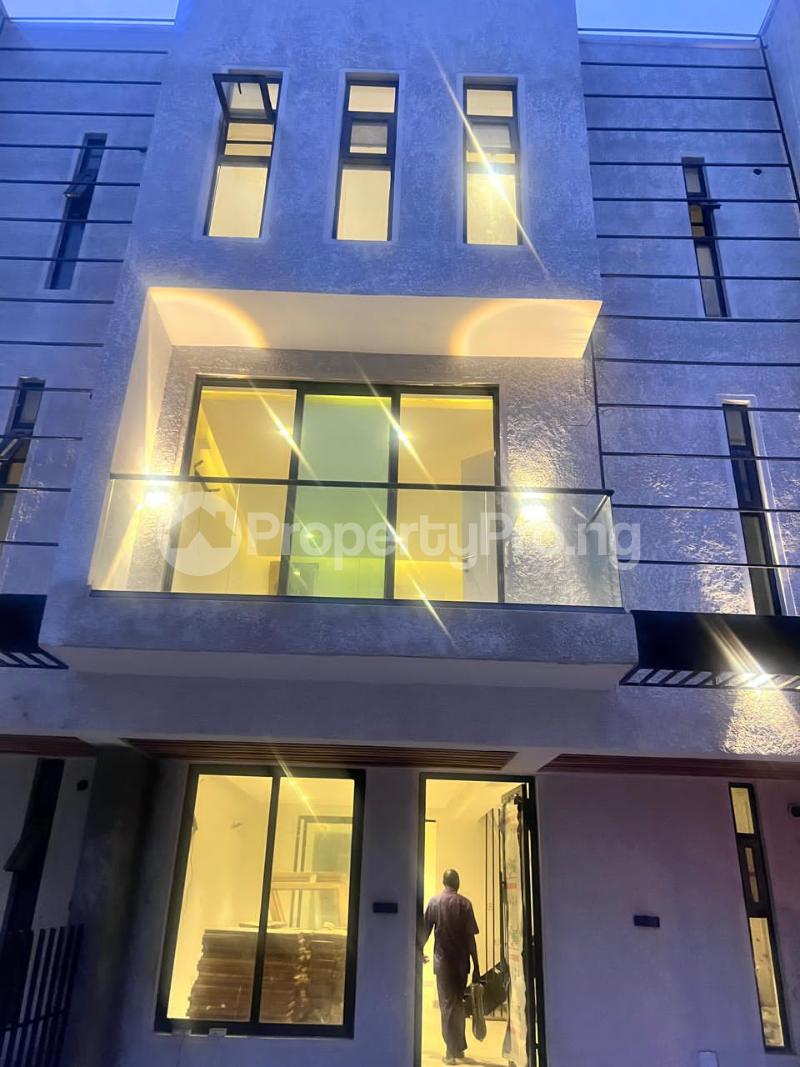 4 bedroom House for sale Ikate Lekki Lagos