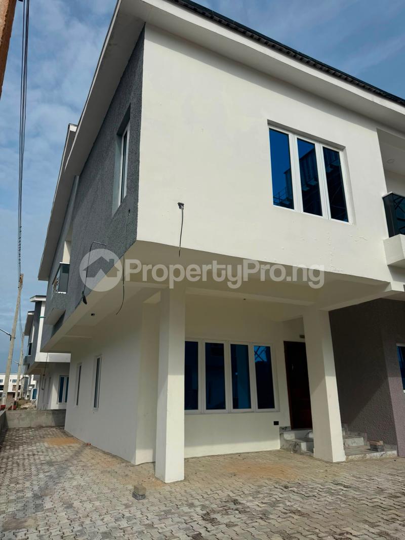 4 bedroom House for rent Orchid Lekki Lagos
