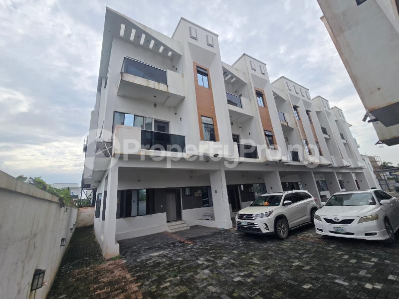 4 bedroom House for rent Lekki Scheme 2 Ajah Lagos