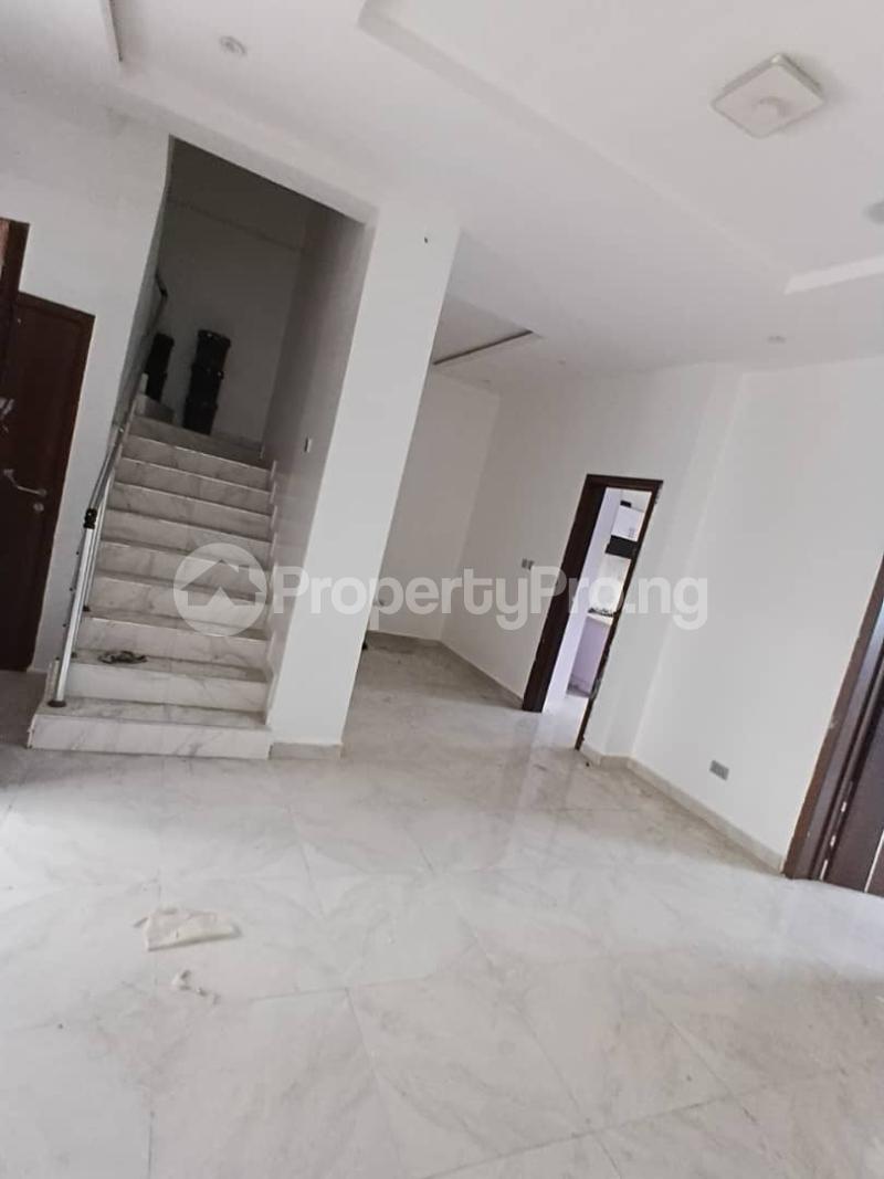 4 bedroom House for rent Behind Skymall Ogidan, Sangotedo Ajah Lagos