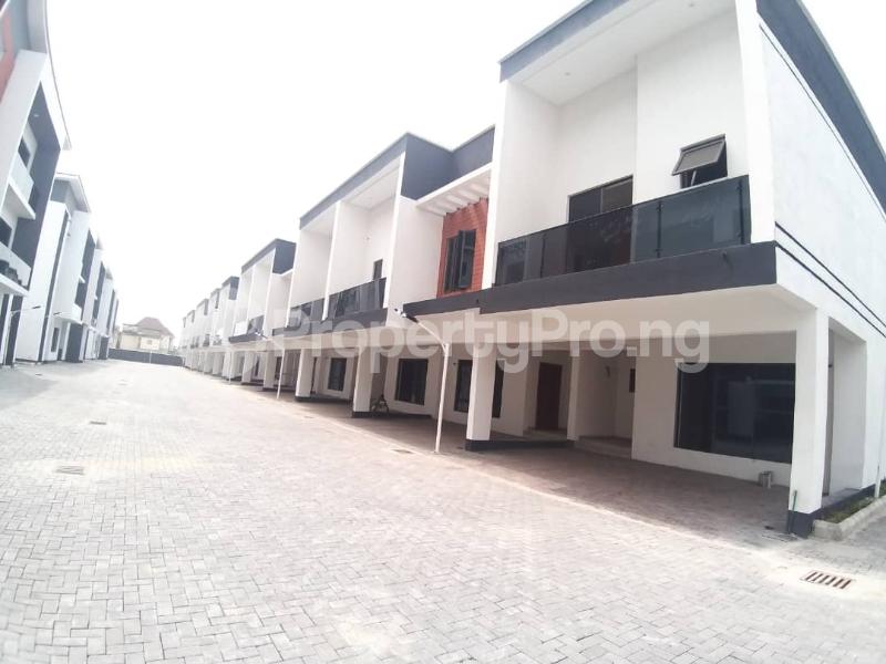 4 Bedroom House in Ologolo Lekki Lagos House for sale in lekki House in lekki 4 Bedroom