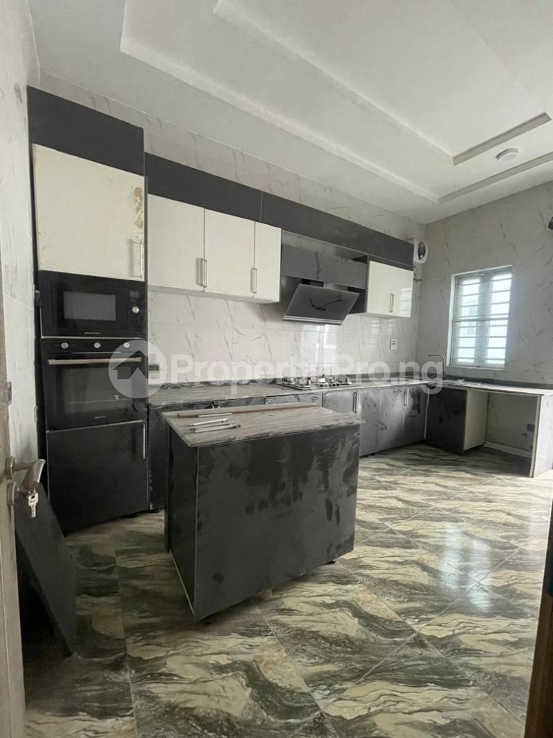 4 bedroom House for rent Ikota Lekki Lagos