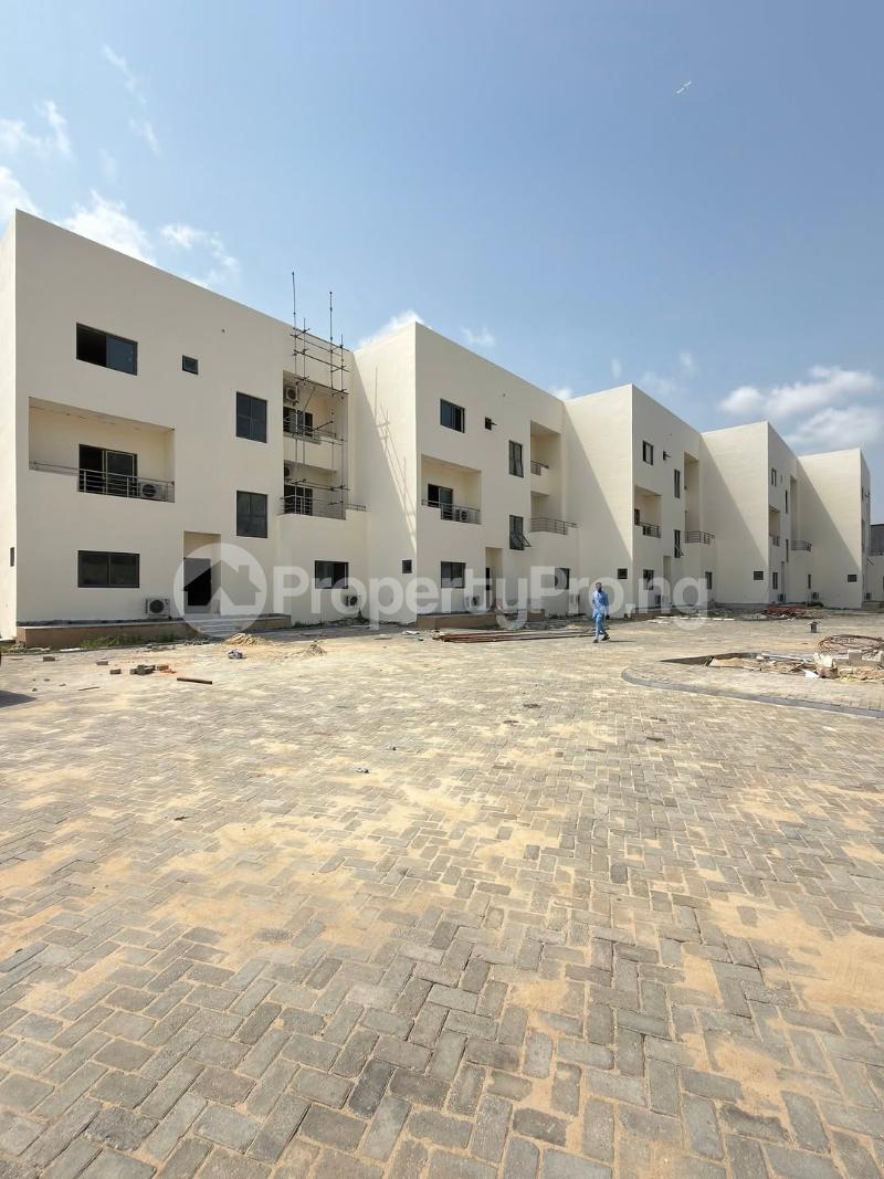 4 bedroom House for rent  Osapa london Lekki Lagos