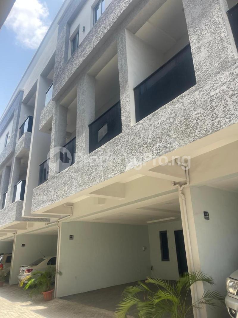 4 bedroom House for rent Toyin street Ikeja Lagos