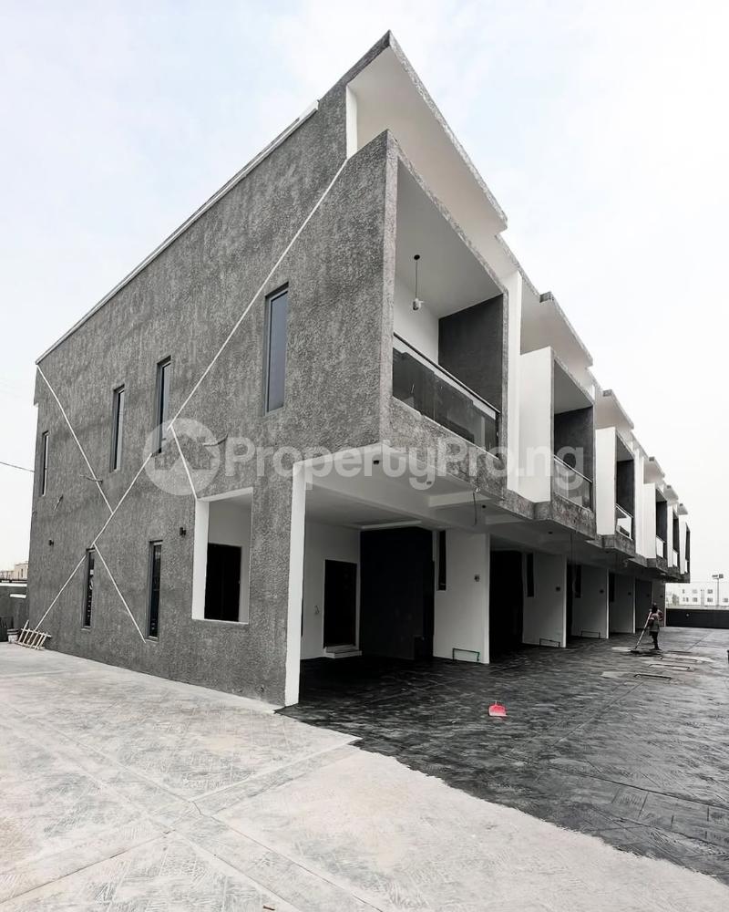 4 bedroom House for sale 4 Bedroom Terrace Duplex For Sale Ikota Lekki Lagos - 0
