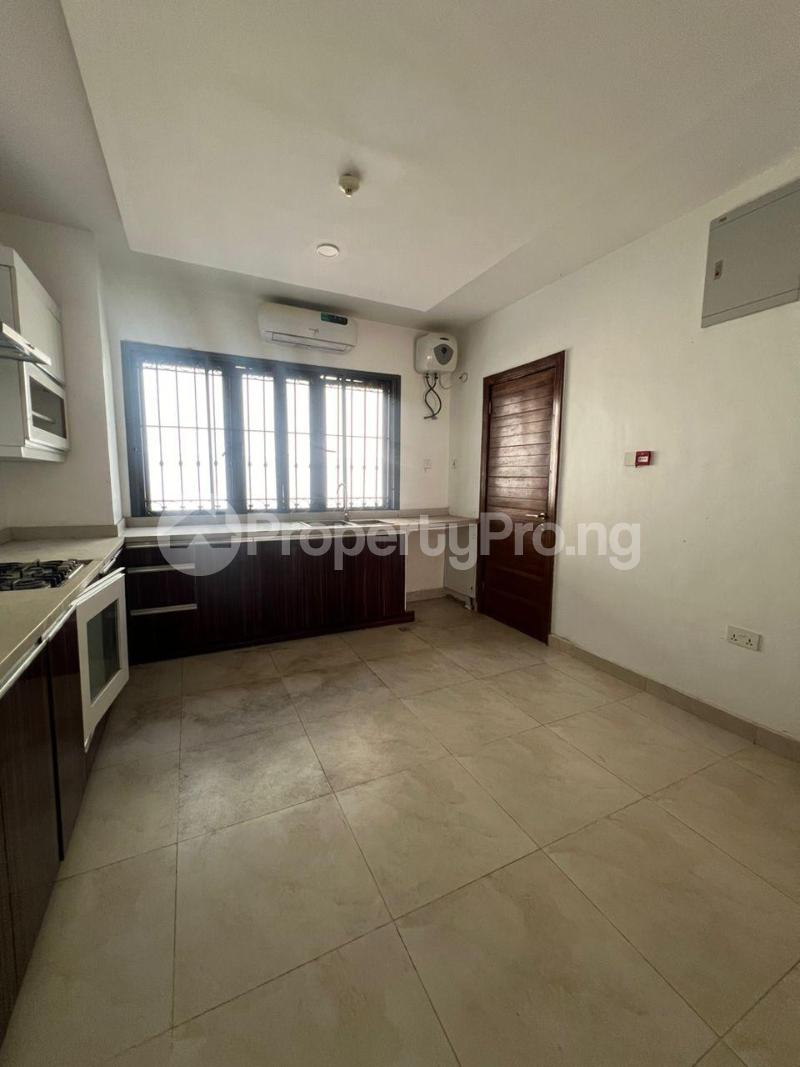 4 bedroom House for rent Banana Island Ikoyi Lagos
