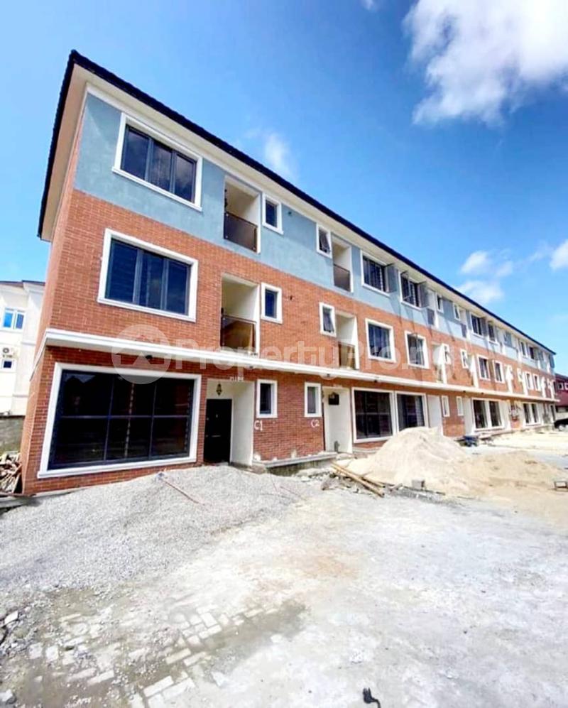 4 bedroom House for rent S Osapa london Lekki Lagos